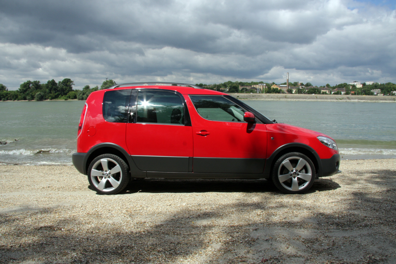 Illustration for article titled 2014 Skoda Roomster Scout: The Jalopnik European Review